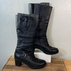 Dansko Leather Classic Zip Close Heeled knee-high Boot